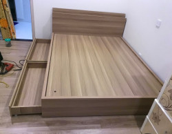 Giường gỗ công nghiệp có ngăn kéo rộng 1.6m GN56