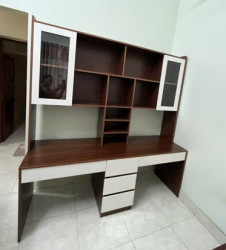 Bàn học đôi có giá sách liền bàn BGKS09