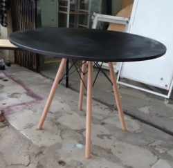 Bàn cafe và bàn uống nước phi 1m màu đen B90