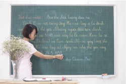 Bảng viết phấn kẻ ô ly kích thước 80x60cm