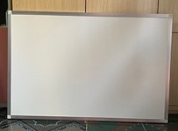 Bảng fooc trắng khung 2cm kích thước 60x40cm