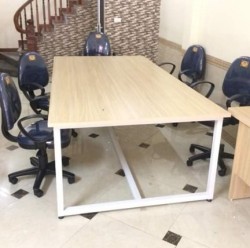 Bàn phòng họp chân sắt giá rẻ rộng 2.4m BHKS07