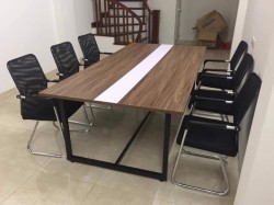 Bàn phòng họp hiện đại giá rẻ rộng 1.8m BHKS09