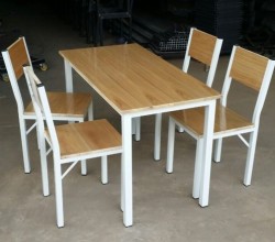 Bộ bàn ghế ăn chân sắt mặt gỗ BQA21