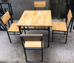 Bàn ghế quán ăn chân sắt mặt gỗ tự nhiên BQA05