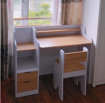 Bộ bàn ghế học sinh giá rẻ  bằng gỗ BGKS76