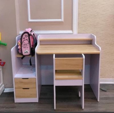 Bộ bàn ghế học sinh giá rẻ bằng gỗ BGKS76