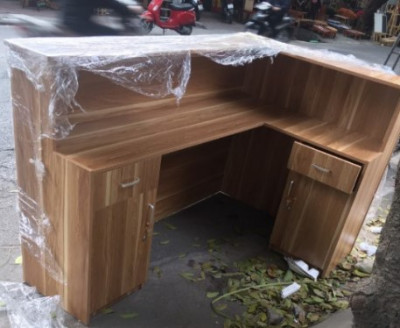 Bàn quầy lễ tân thu ngân đẹp giá rẻ  BQLG30