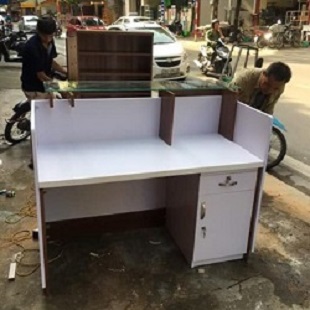 Bàn quầy bar thu ngân đẹp dài 1.6m màu nâu trắng BQG16NT