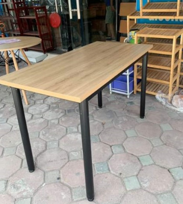 Bàn gỗ làm việc chân sắt mặt gỗ giá rẻ rộng 1m BKSG26