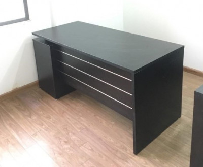 Bàn gỗ làm việc lượn góc đẹp giá rẻ dài 1.6m BLĐ06