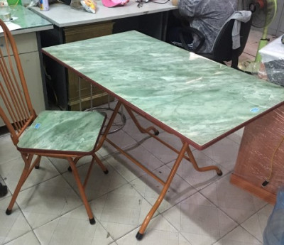 Bàn ăn chân gấp gọn Xuân Hòa Khung thép sơn BI-0712VS